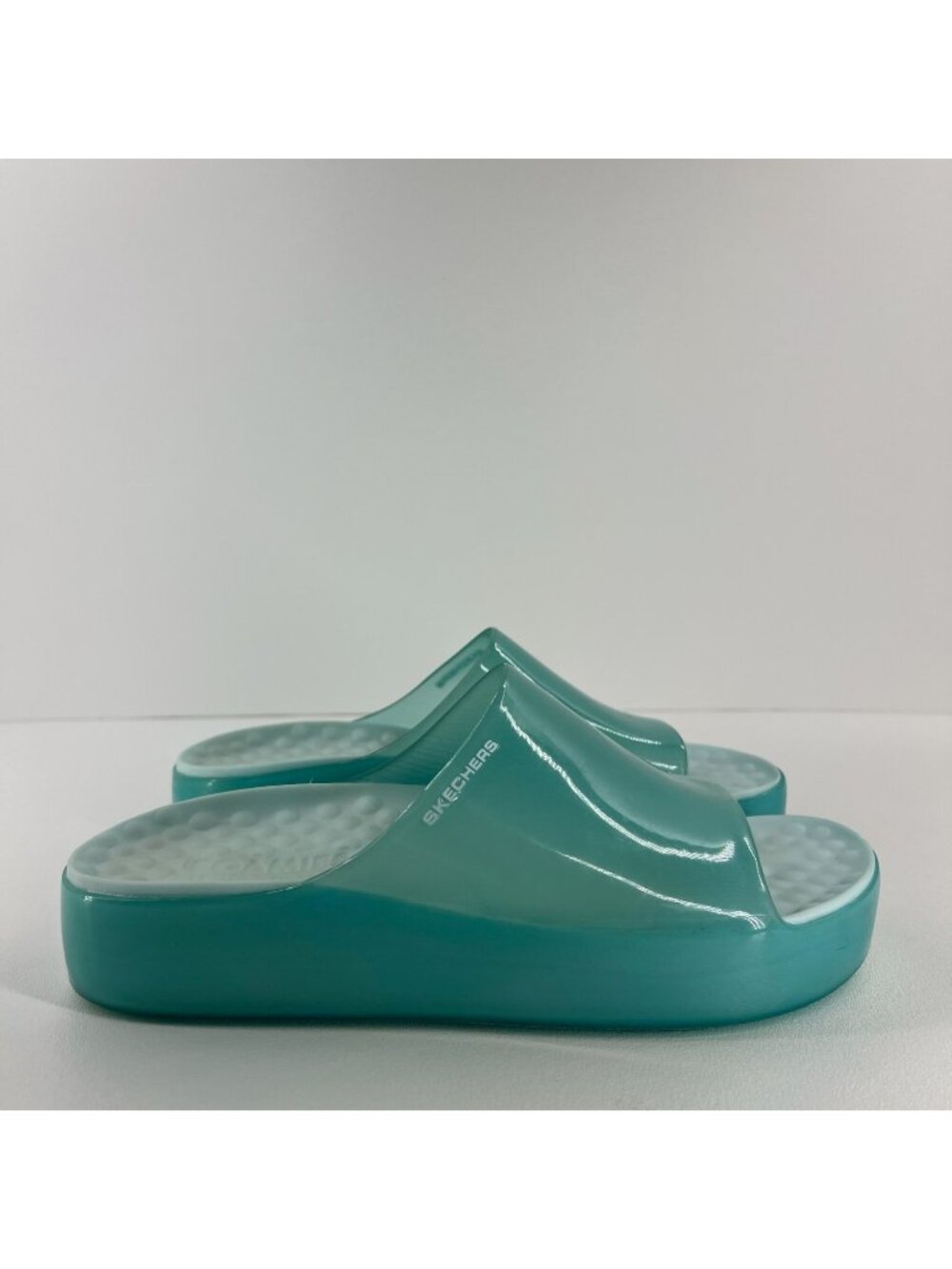 Skechers Foamies Namaste Platform Slide Sandals Womens 10 Glossy Jelly EVA Teal